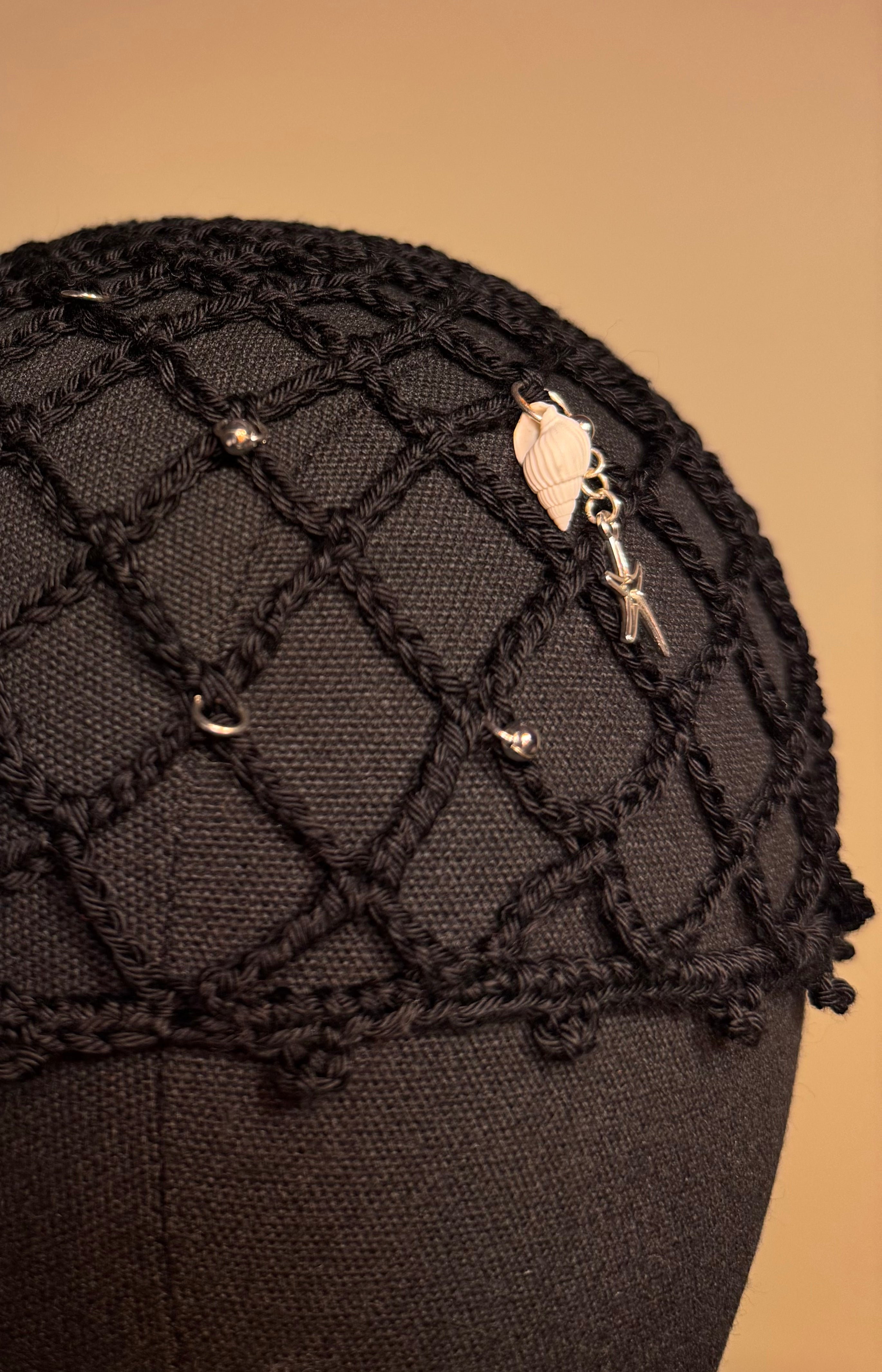 THE SIREN - (S)MESH HAT